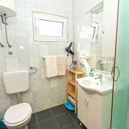 Apartment Miljenko Dobropoljana