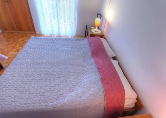 Apartment Miljenko *