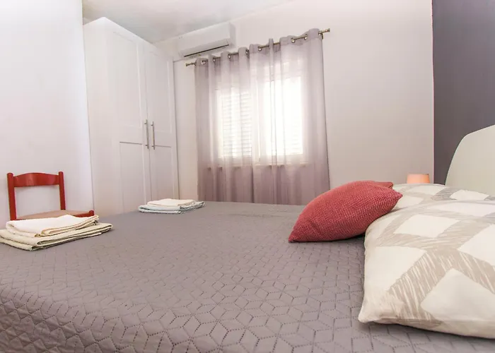 Apartment Miljenko Dobropoljana