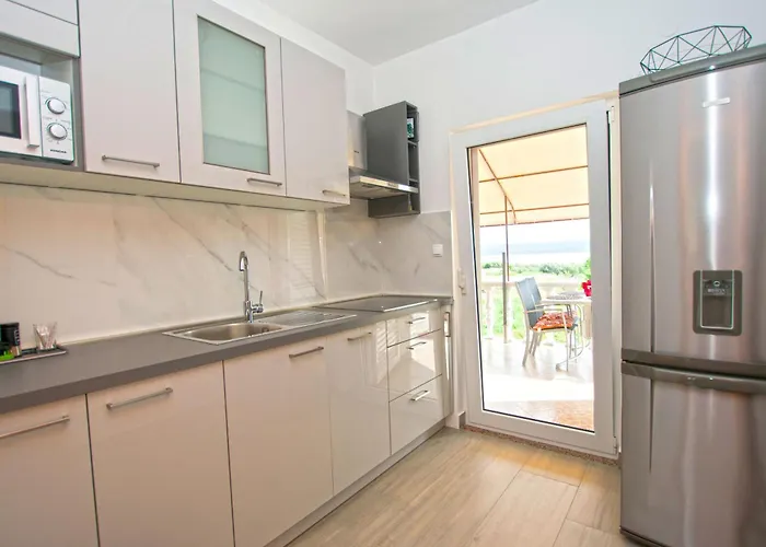 Apartment Miljenko *